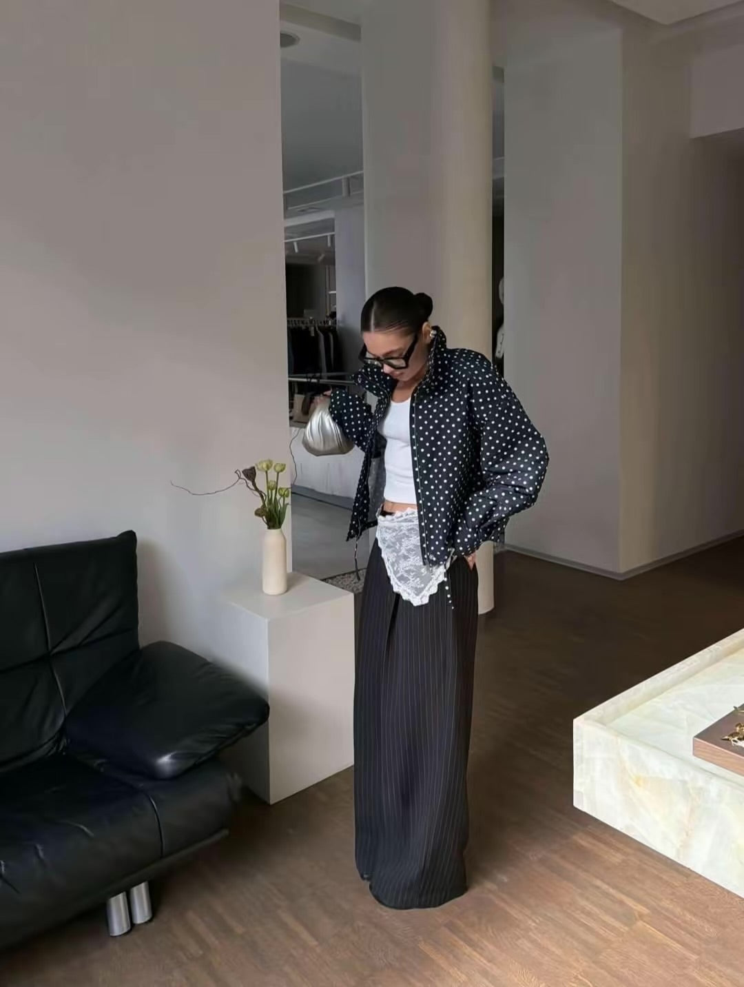 Veste à pois femme bleu marine — Col montant zippé, coupe ample mi-saison