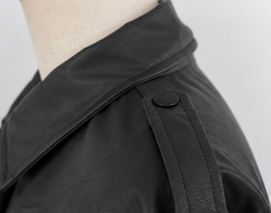 Veste Oversize en Similicuir Noir – Coupe Structurée & Élégance Urbaine