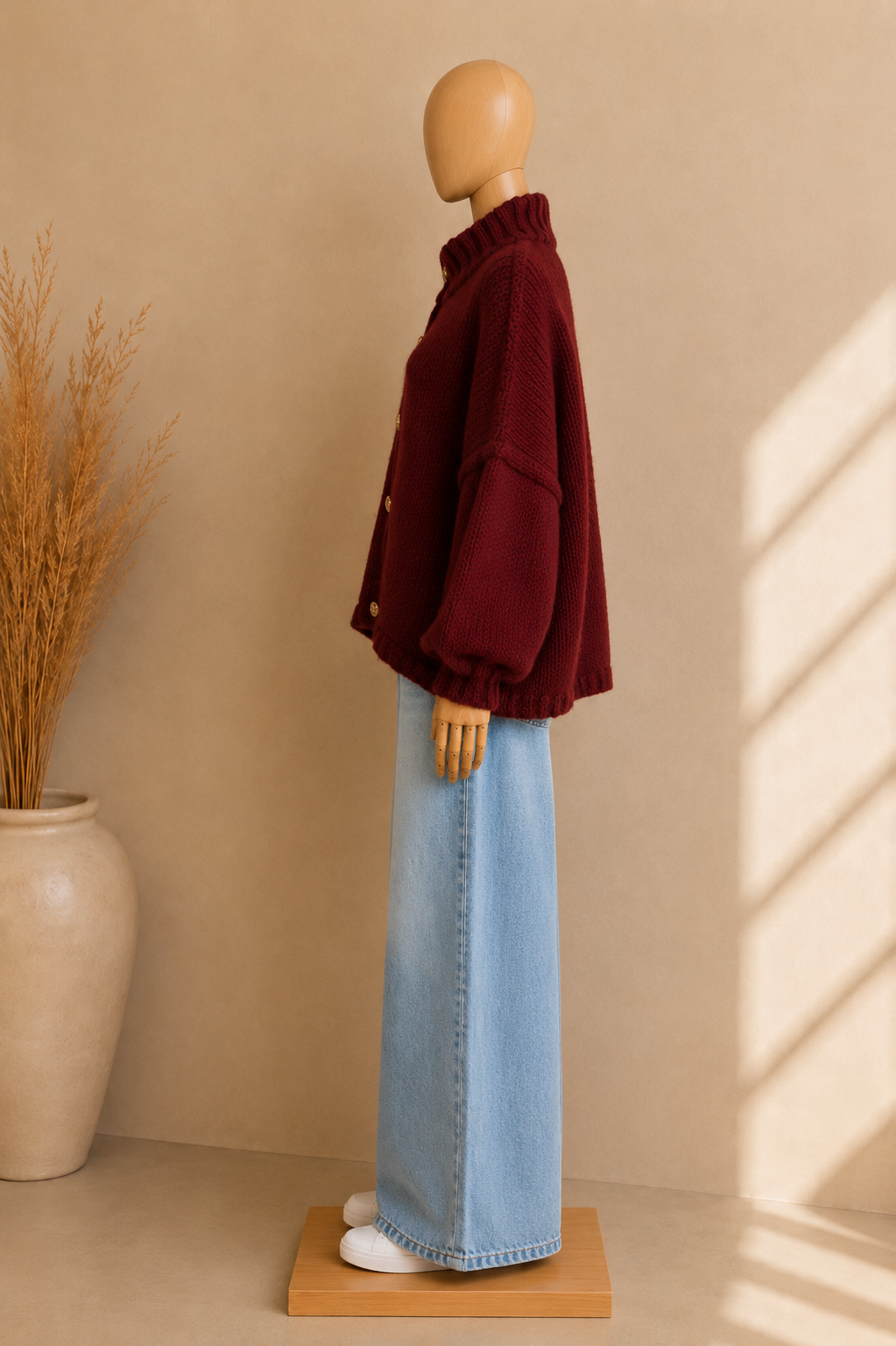 Gilet Oversize en Laine – Boutons Dorés Signature