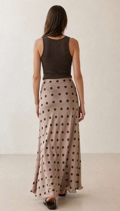 Jupe longue fluide à pois beige – Made in Italy | ByMadameS