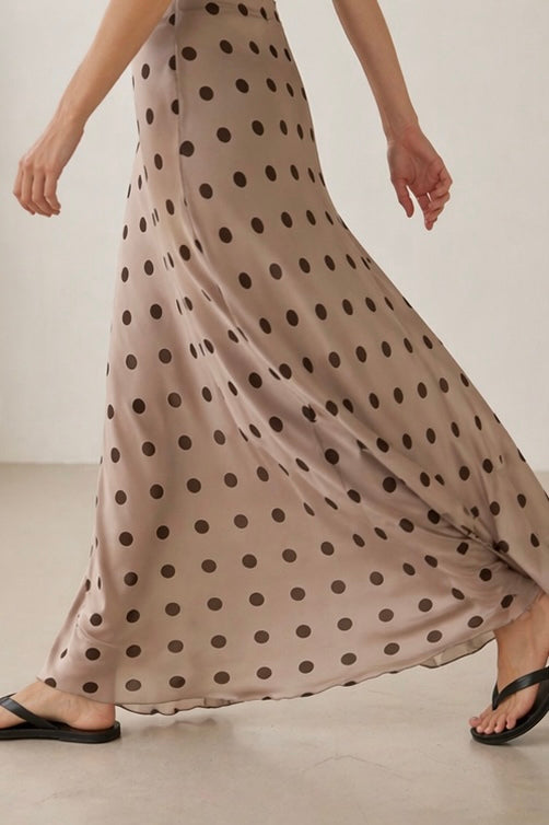 Jupe longue fluide à pois beige – Made in Italy | ByMadameS