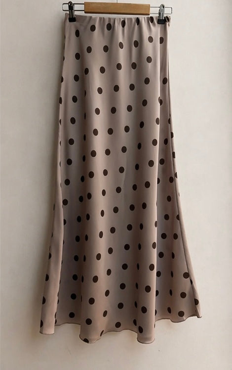 Jupe longue fluide à pois beige – Made in Italy | ByMadameS